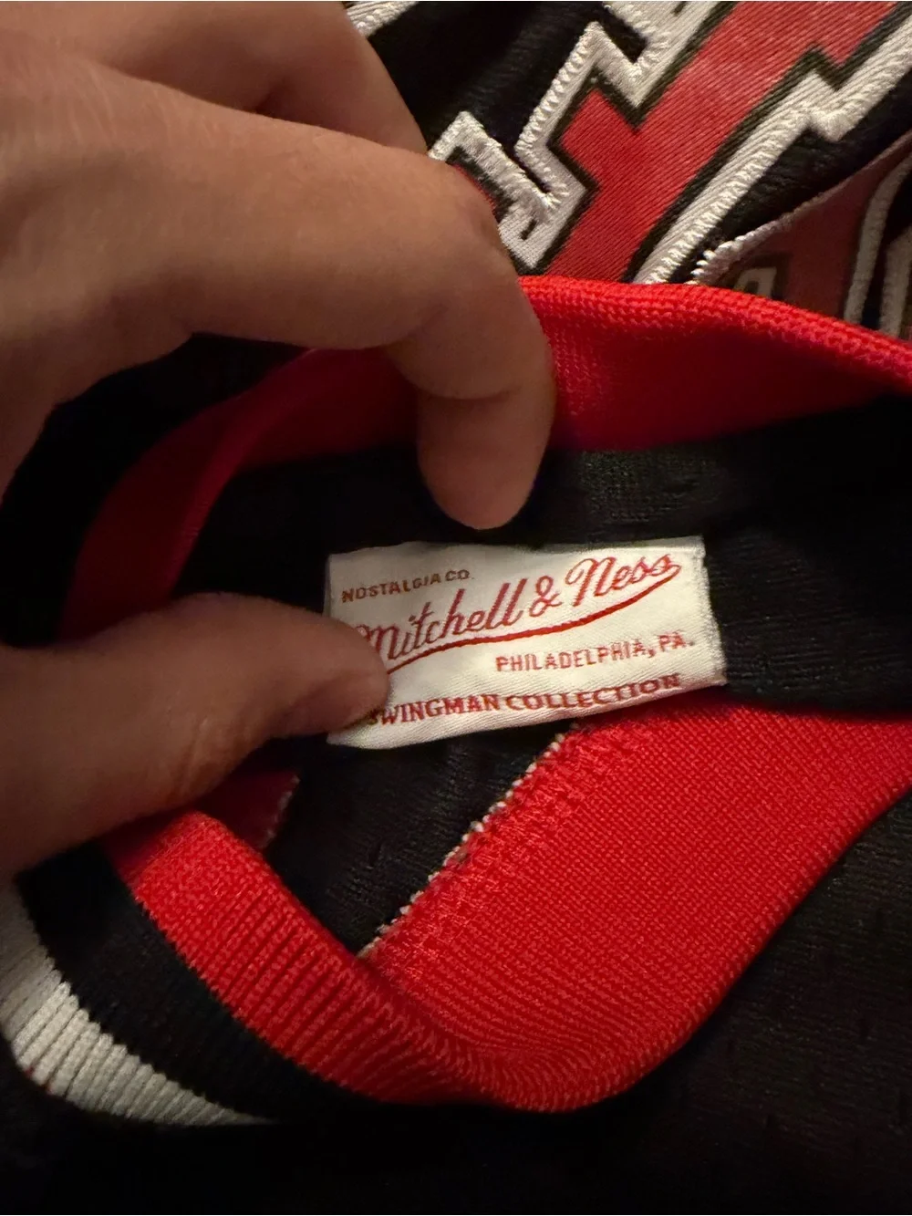 Mitchell & Ness Black Chicago Bulls #33 Scottie Pippen 97-98 authentic jersey